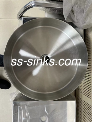 9 inç Lavabo Derinliği Stainless Çelik Mutfak Lavabo Dökme / Poliş Finish ve Modern Stille
