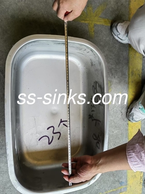 Kabine Alt Montaj Paslanmaz Çelik Mutfak Lavabo 220mm Derinlik Lavabo Tedarikçileri Ve Ürün Derinliği 220mm