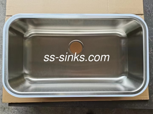 Morden Tarzı Önlük Çağdaş Mutfaklar için Paslanmaz Çelik Mutfak Lavabo