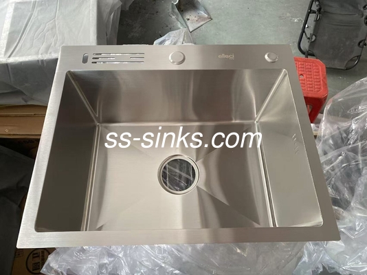K-20000 1 musluk deliği ve 21cm derinliğinde kase ile üst katlı mutfak lavabosu