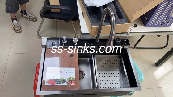 1 Bowl Top Mount Lavabo 33 * 22 Inch Boyutunda Mutfak Organizasyonu için