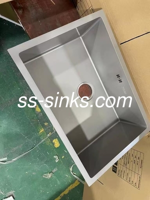 18/10 Nikel Çelik Malzemesi Paslanmaz Çelik Tek Kasa Lavabo Mutfağınıza mükemmel bir ek olarak